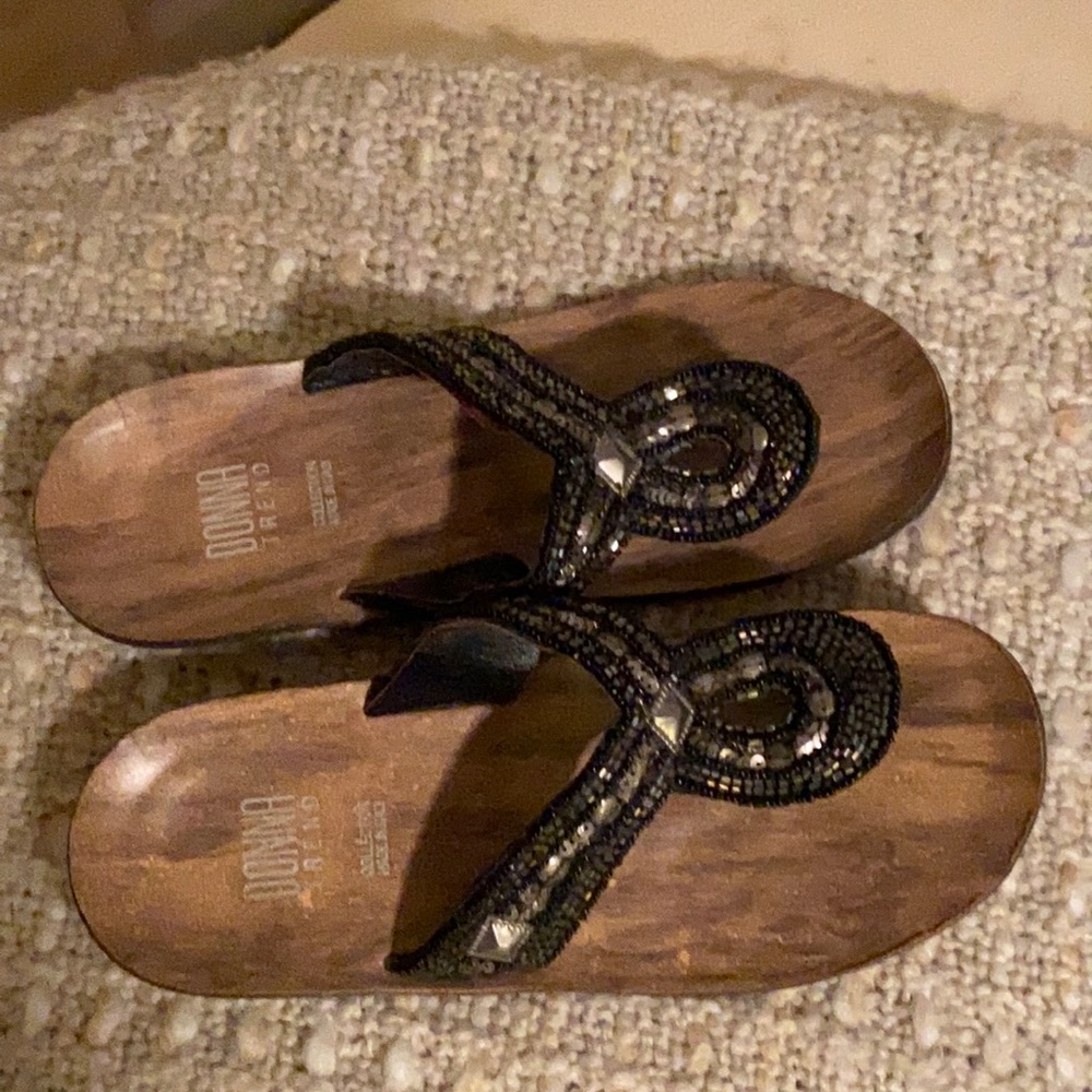 Donna Trend beaded sandals with wooden soles